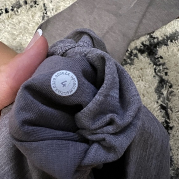 📍SOLD 📍 LULULEMON Align Leggings - Picture 3 of 3